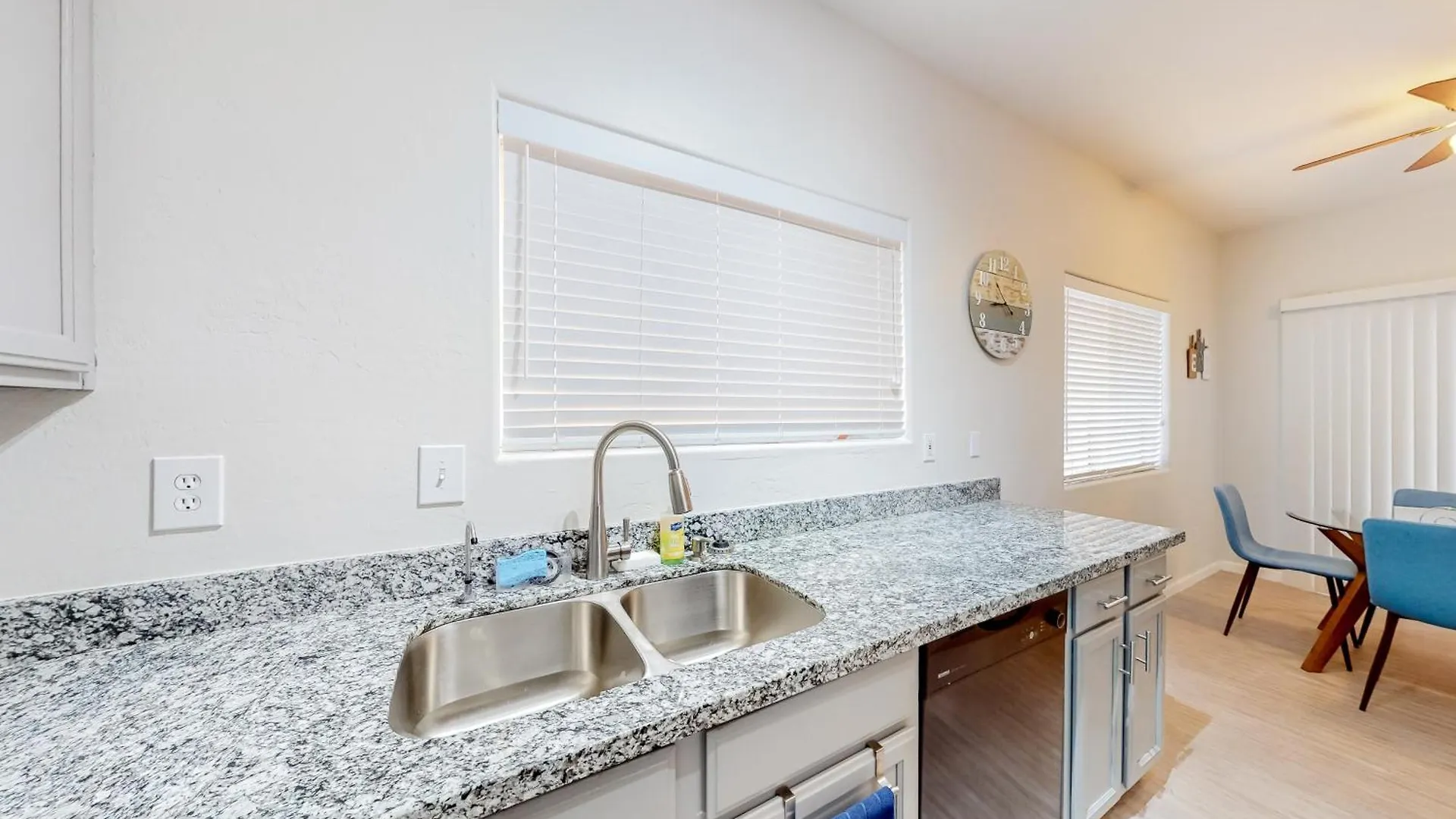 Tempe'S Treasure Villa United States